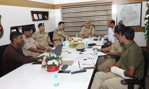 DGP Conducts a Review on Traffic Situation