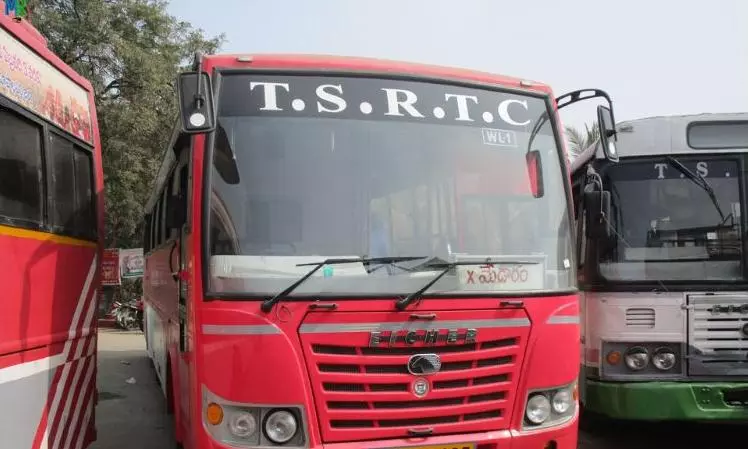 Bus Operators, Parking Contractor Clash At Secunderabad Over Rs 1,000 Fee For Pick And Drop