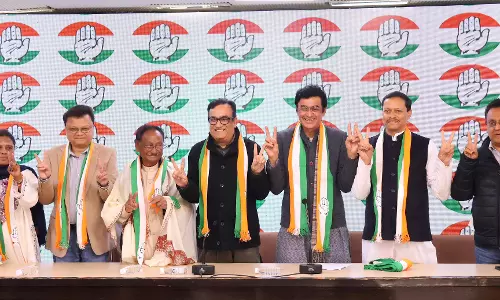 Former Odisha CM Giridhar Gamang, family return to Congress fold after 9 yrs