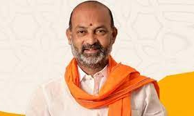 MP Bandi Sanjay Urges CM Revanth Reddy to Aid Weavers MP Bandi Sanjay Urges CM Revanth Reddy to Aid Weavers