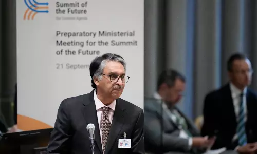 Pakistan recalls its ambassador to Iran over airstrikes by Tehran that killed 2 people