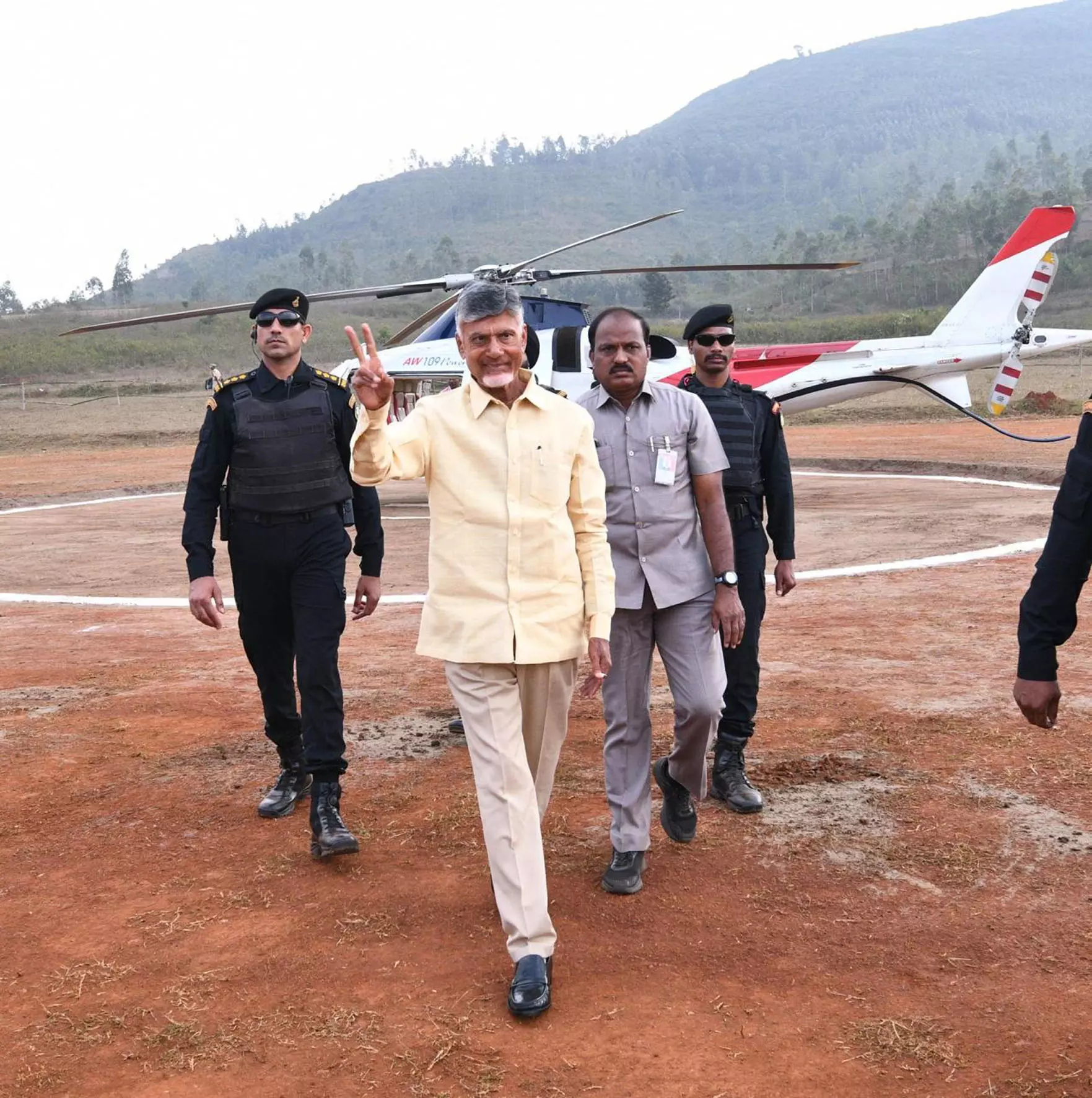 Naidu’s chopper misses flight path