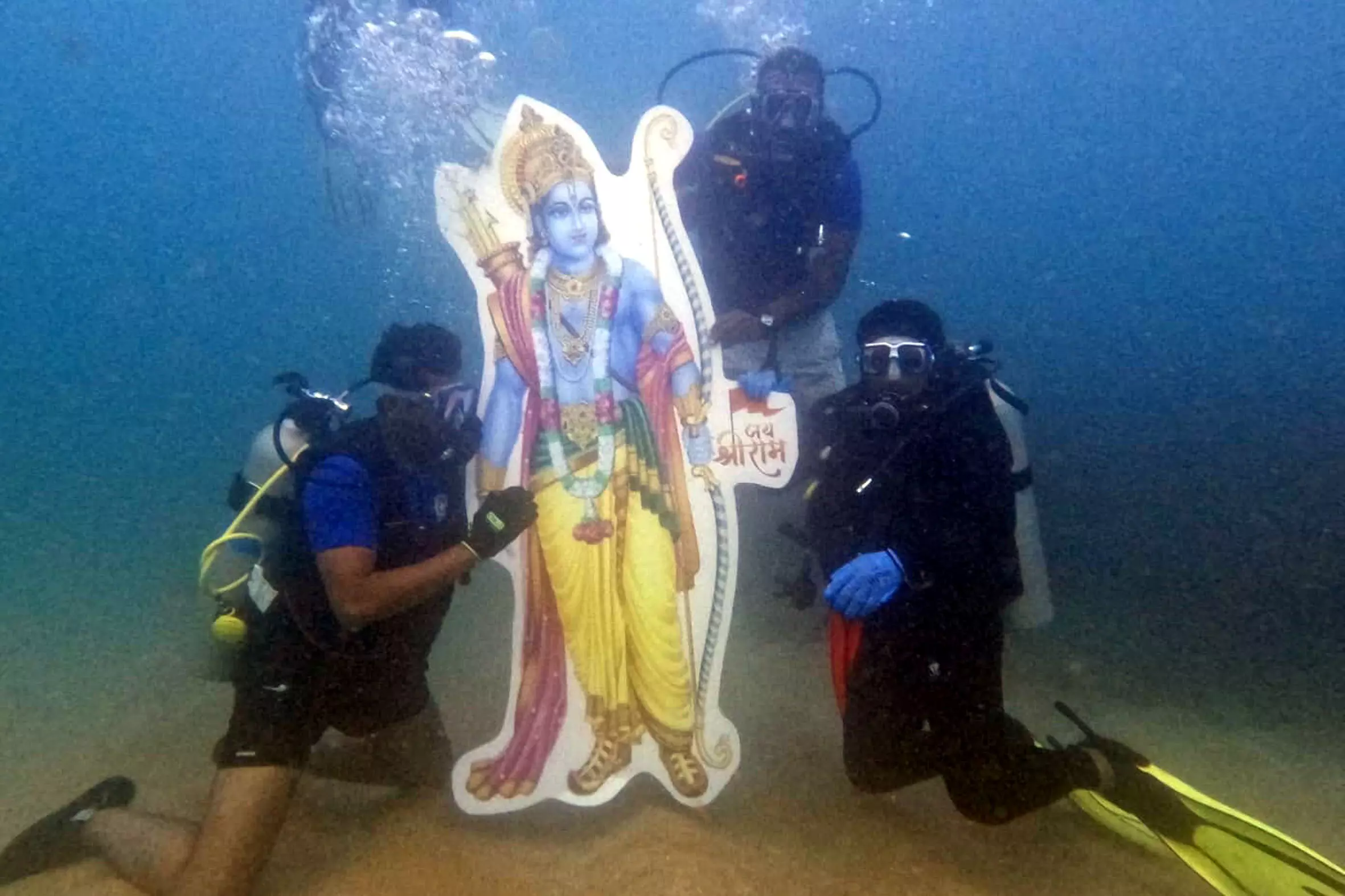 Underwater Celebration for Ayodhyas Pran Pratishtha in Vizag