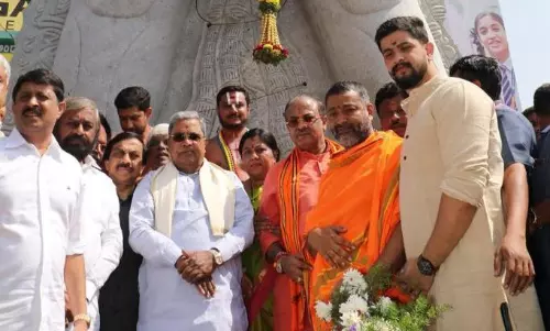 Karnataka CM Raises Jai Sriram Slogan at Ram Temple Inauguration Karnataka CM Raises Jai Sriram Slogan at Ram Temple Inauguration