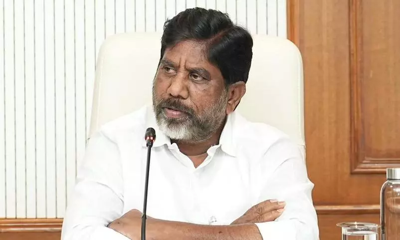 Despicable KCR lying on power supply: Bhatti