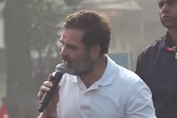 People not getting jobs, their pockets being robbed, says Rahul Gandhi