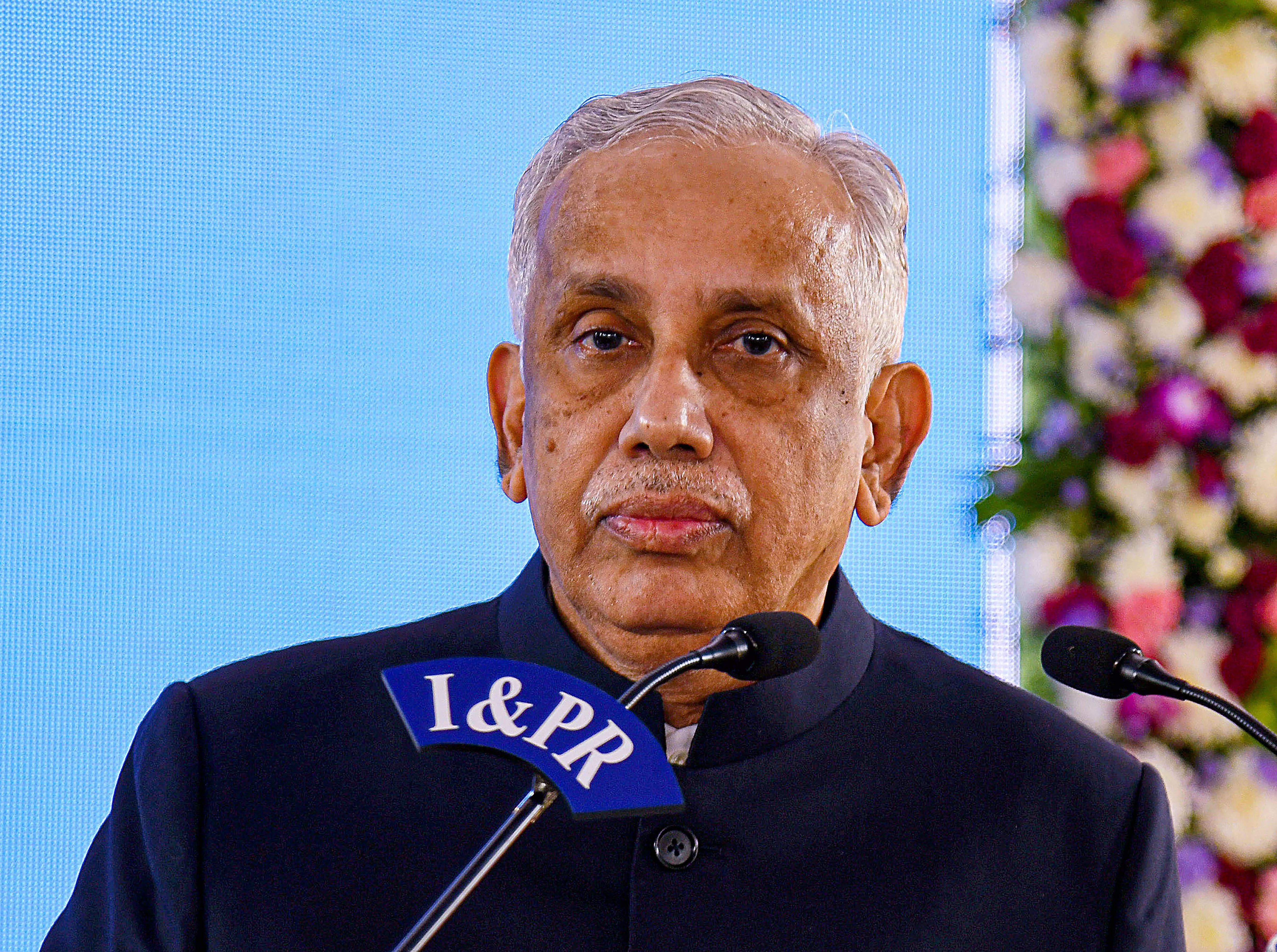 Governor calls upon people to exercise their right to vote