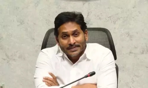 Andhra CM should apologise to people: YSRC chief