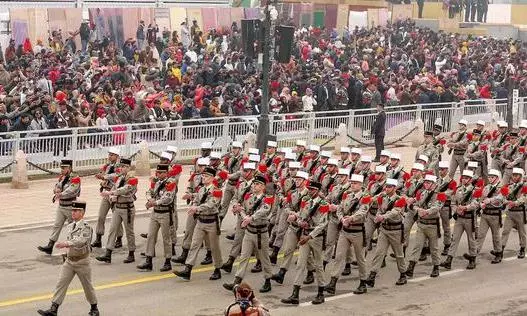 Macron hails Frances honor in Indias Republic Day parade invite