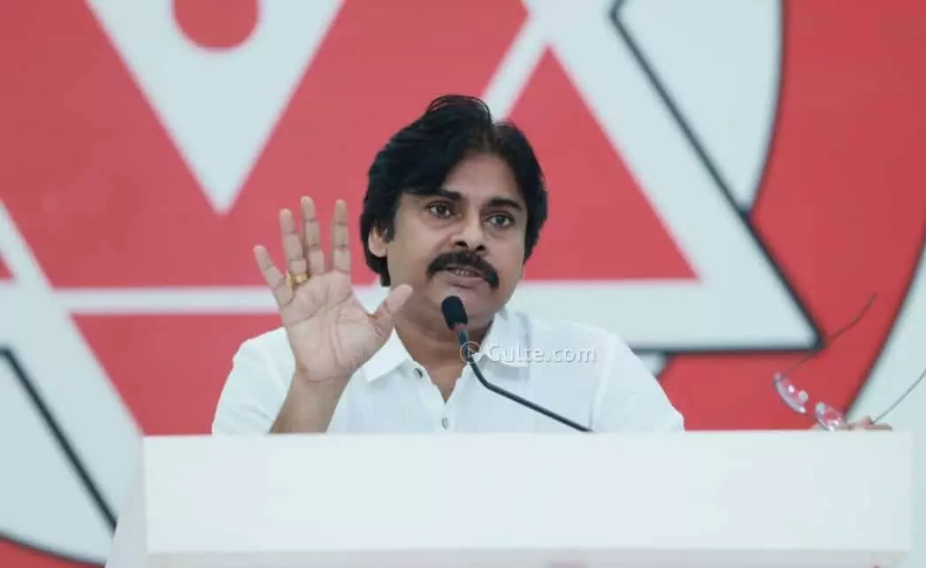 Pawan Objects to Comparison of Jagan with Warrior Arjuna Pawan Objects to Comparison of Jagan with Warrior Arjuna