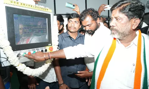 Bhatti Meets Oustees of Chandanvelly Industrial Park, Assures Justice Bhatti Meets Oustees of Chandanvelly Industrial Park, Assures Justice