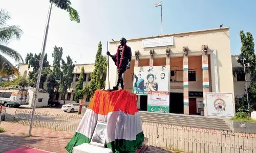 Parties Celebrate Republic Day At Their Headquarters