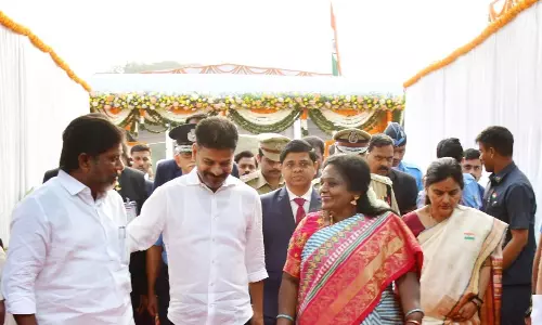 TS People Ends BRS’ 10-Yr Dictatorial Rule, Says Governor TS People Ends BRS’ 10-Yr Dictatorial Rule, Says Governor