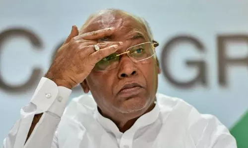 Kharge Addresses Bihar Crisis, Seeks Alliance Unity in INDIA