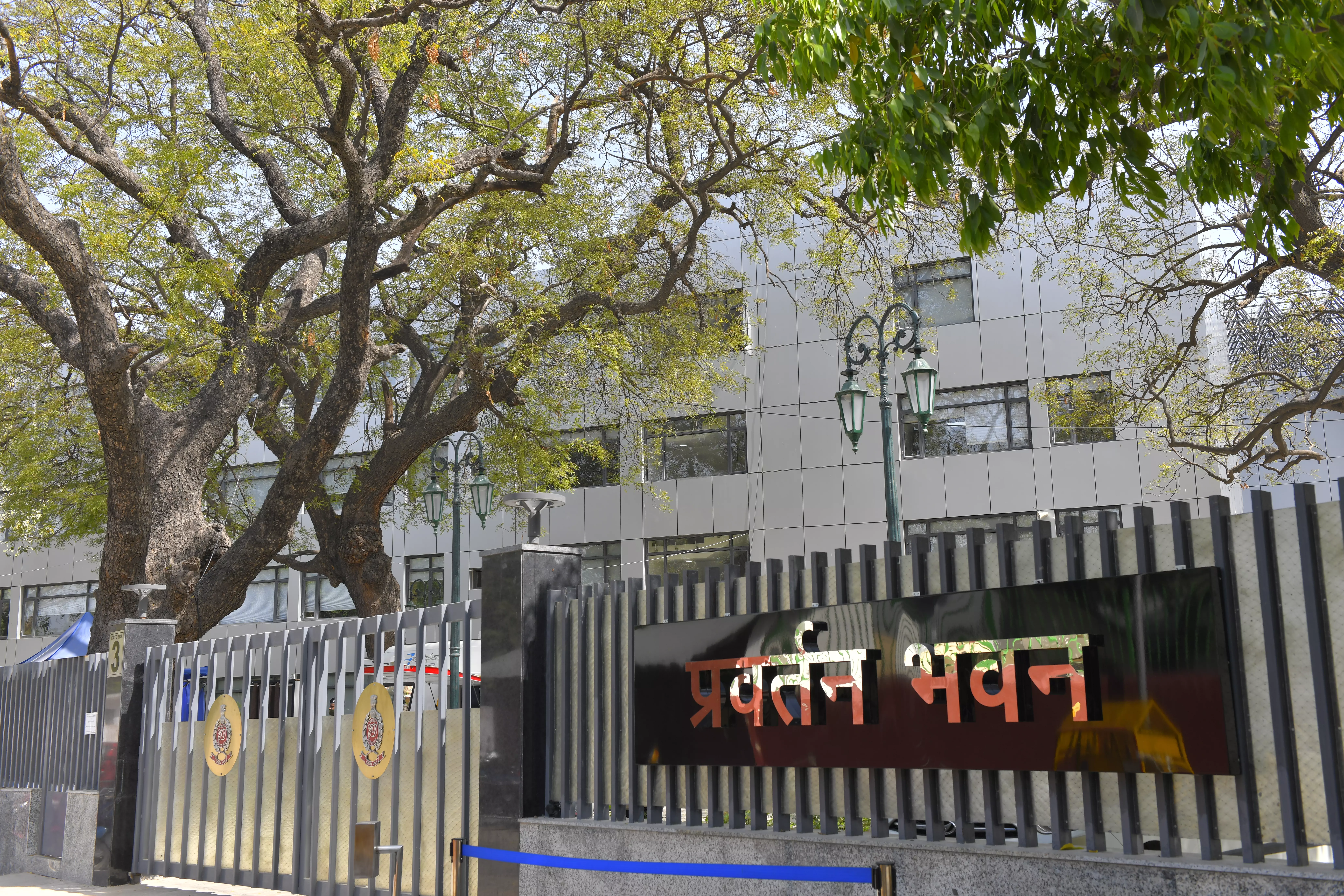 ED Quizzes Hooda, Lalu, Finds Soren Missing