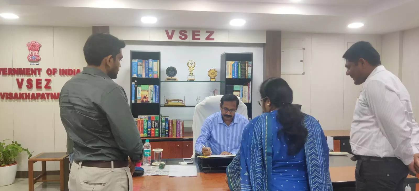 VSEZ Achieves Rs 1.62 Lakh Cr Exports in 9 Months
