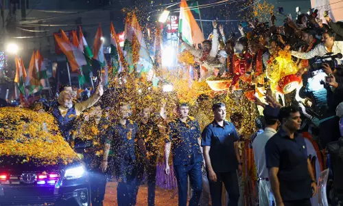 Modi to get Shiv Sanman Puraskar on February 19