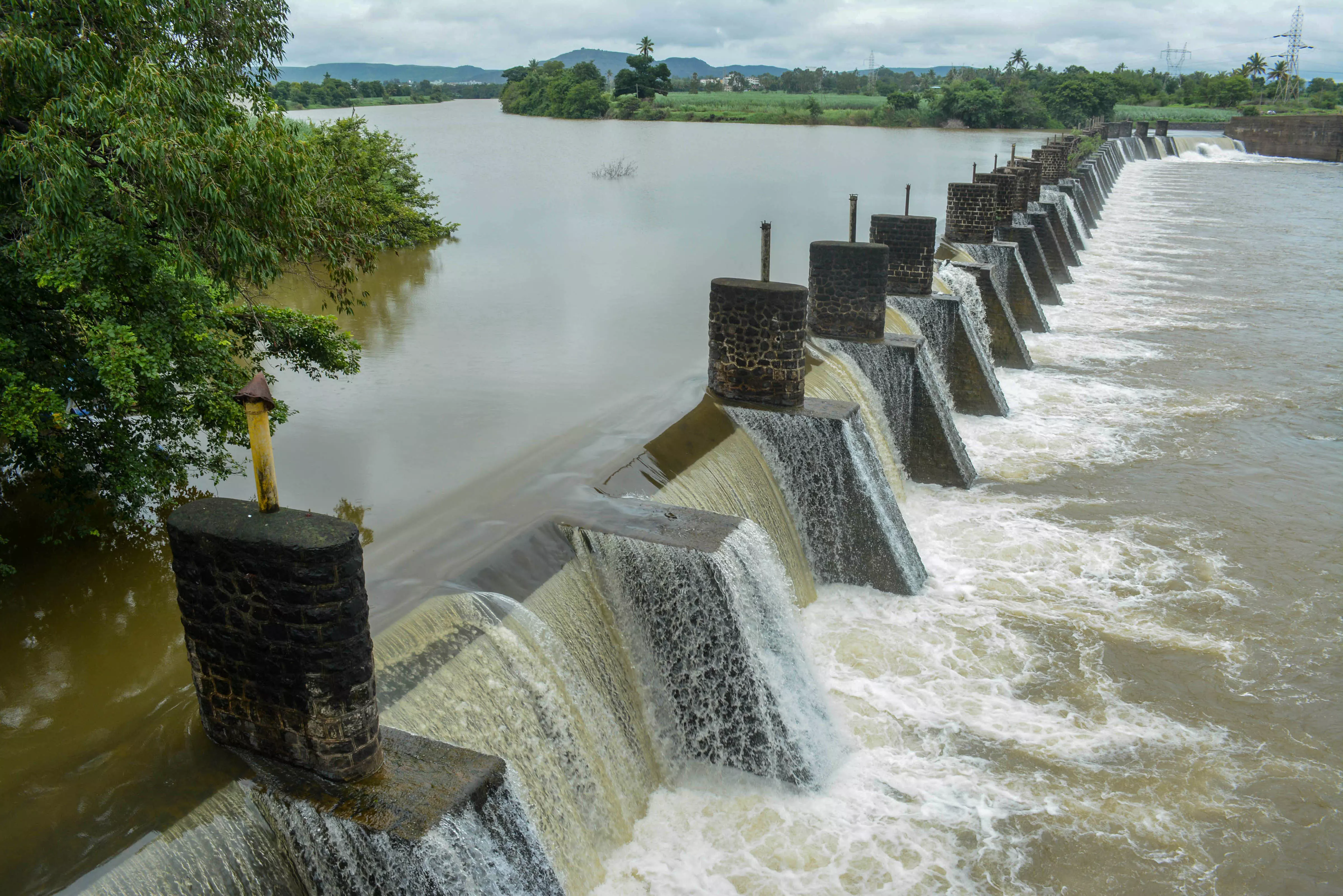 Dams: AP, TS to Hand Over 15 Water Outlets to KRMB