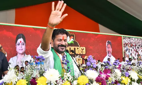 KCR will surrender MPs to Modi, says Revanth