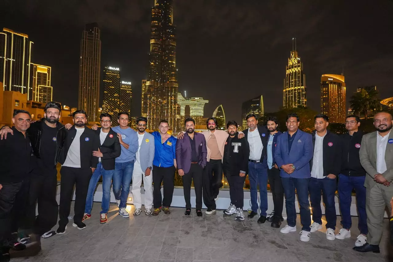 Indian Stars sizzle at CCL event at Burj Khalifa Dubai Indian Stars sizzle at CCL event at Burj Khalifa Dubai