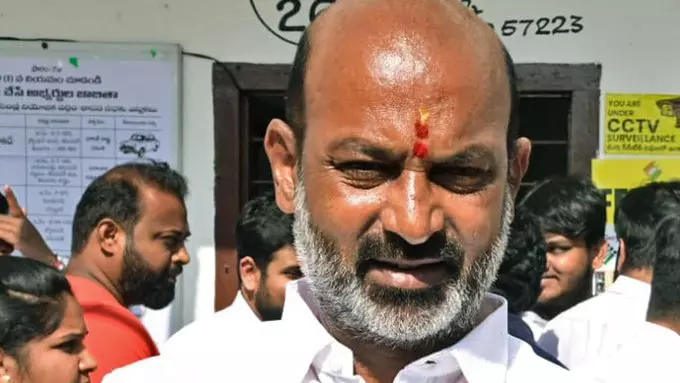 It’s ‘local’ vs ‘non-local’ in Karimnagar: Bandi Sanjay It’s ‘local’ vs ‘non-local’ in Karimnagar: Bandi Sanjay