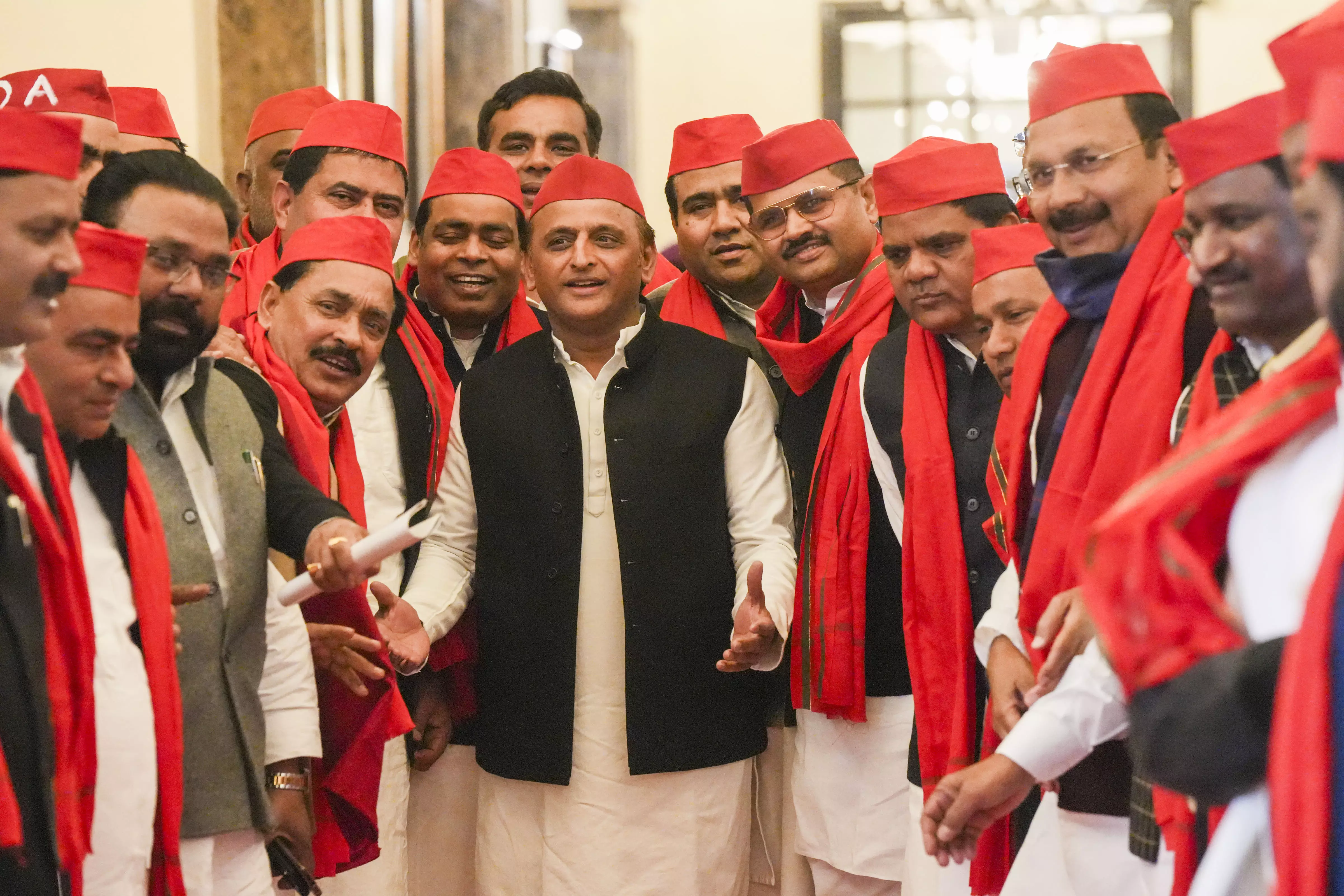 Akhilesh claims hasnt yet been invited to Rahuls yatra Akhilesh claims hasnt yet been invited to Rahuls yatra
