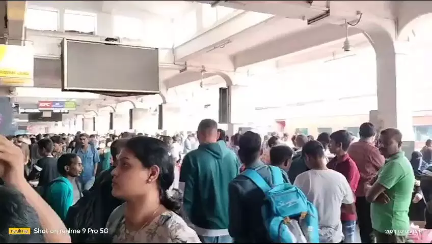 Secunderabad Station is Chaos as Trains Delayed