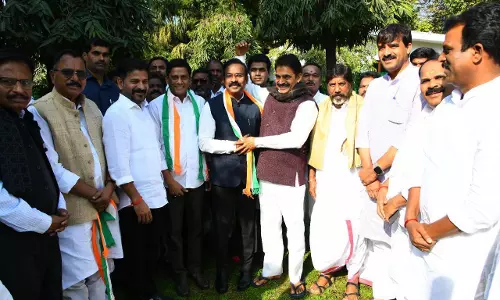 Peddapalli BRS MP joins Congress