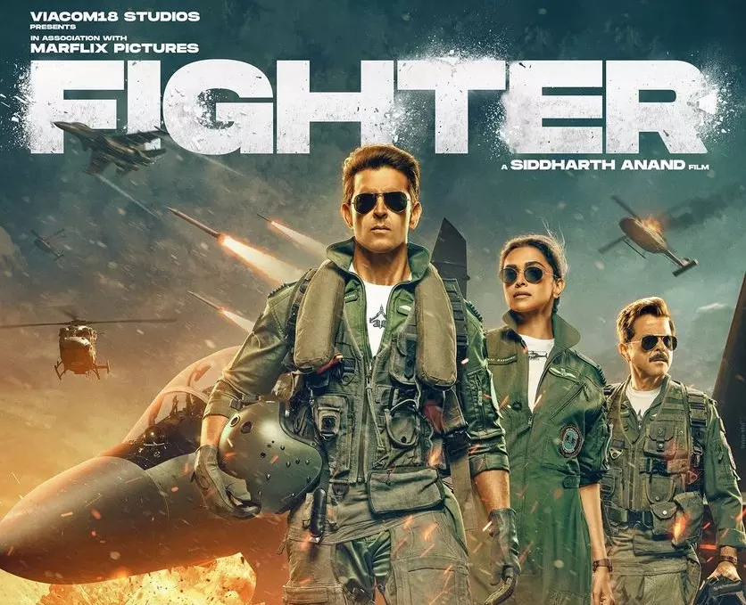 IAF official serves legal notice on makers of Fighter for kissing scene