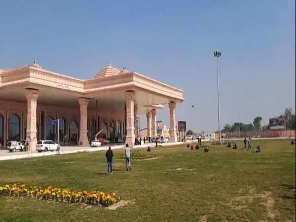 Indian Origin Fiji Deputy PM Becomes First Foreign Leader To Visit Ayodhya