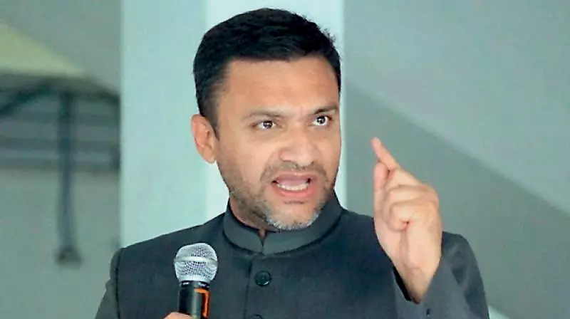 MIM Ready to Extend Conditional Support to Congress Govt, Says Akbar MIM Ready to Extend Conditional Support to Congress Govt, Says Akbar