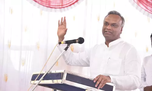 Priyank Kharge Slams Eshwarappa, Lauds Janaspandana Program