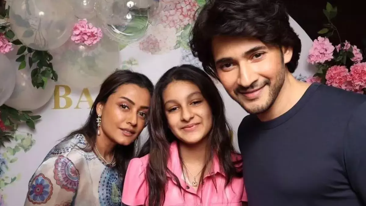 Mahesh, Namrata flag fake account of daughter Sitara