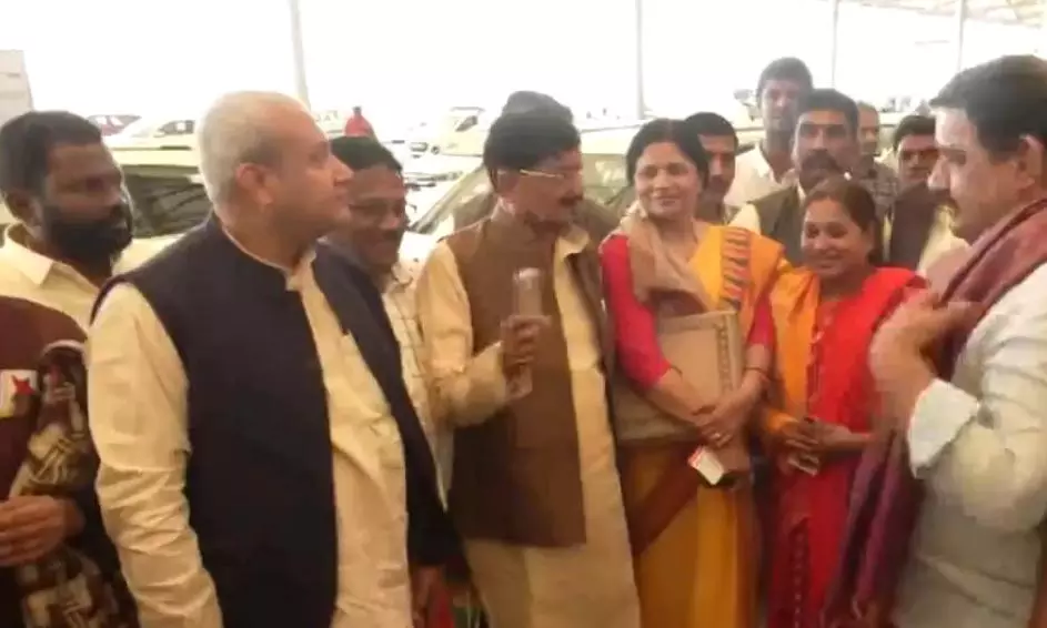 Congress Legislators Return to Patna Before Crucial Bihar Trust Vote