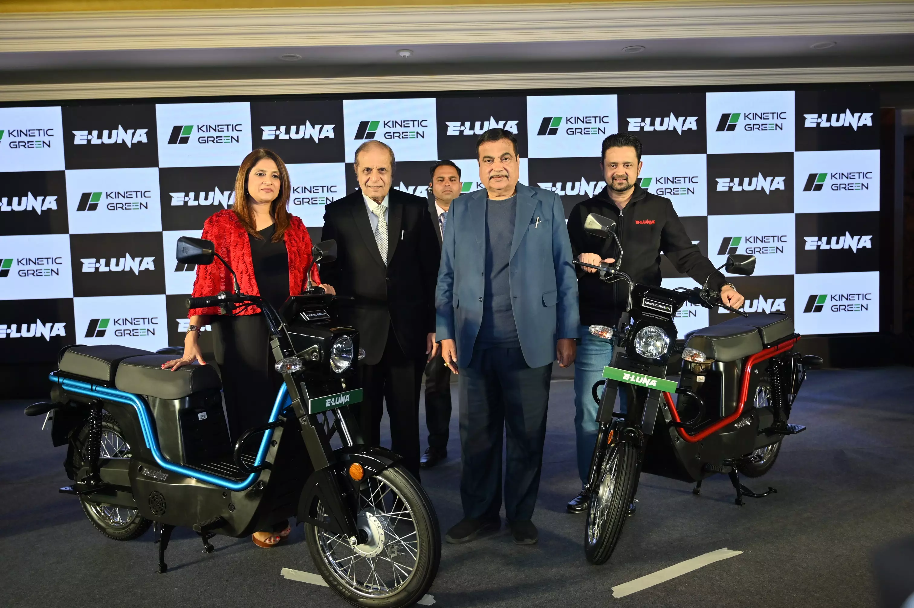 New Kinetic E-Luna Offers 110 km Range New Kinetic E-Luna Offers 110 km Range
