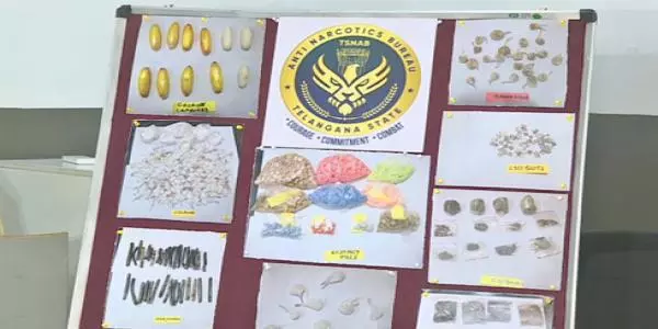 Hyderabad Sees Rise in Women Ganja Sellers Hyderabad Sees Rise in Women Ganja Sellers