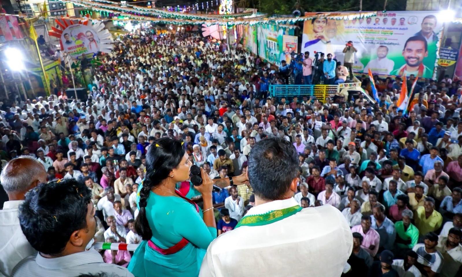 Huge Demand for Congress Tickets in Andhra Pradesh