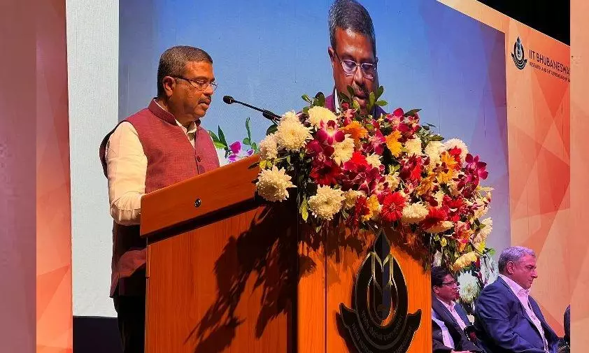 Education Minister Dharmendra Pradhan Inaugurates 100Cube Start-up Initiative at IIT Bhubaneswar