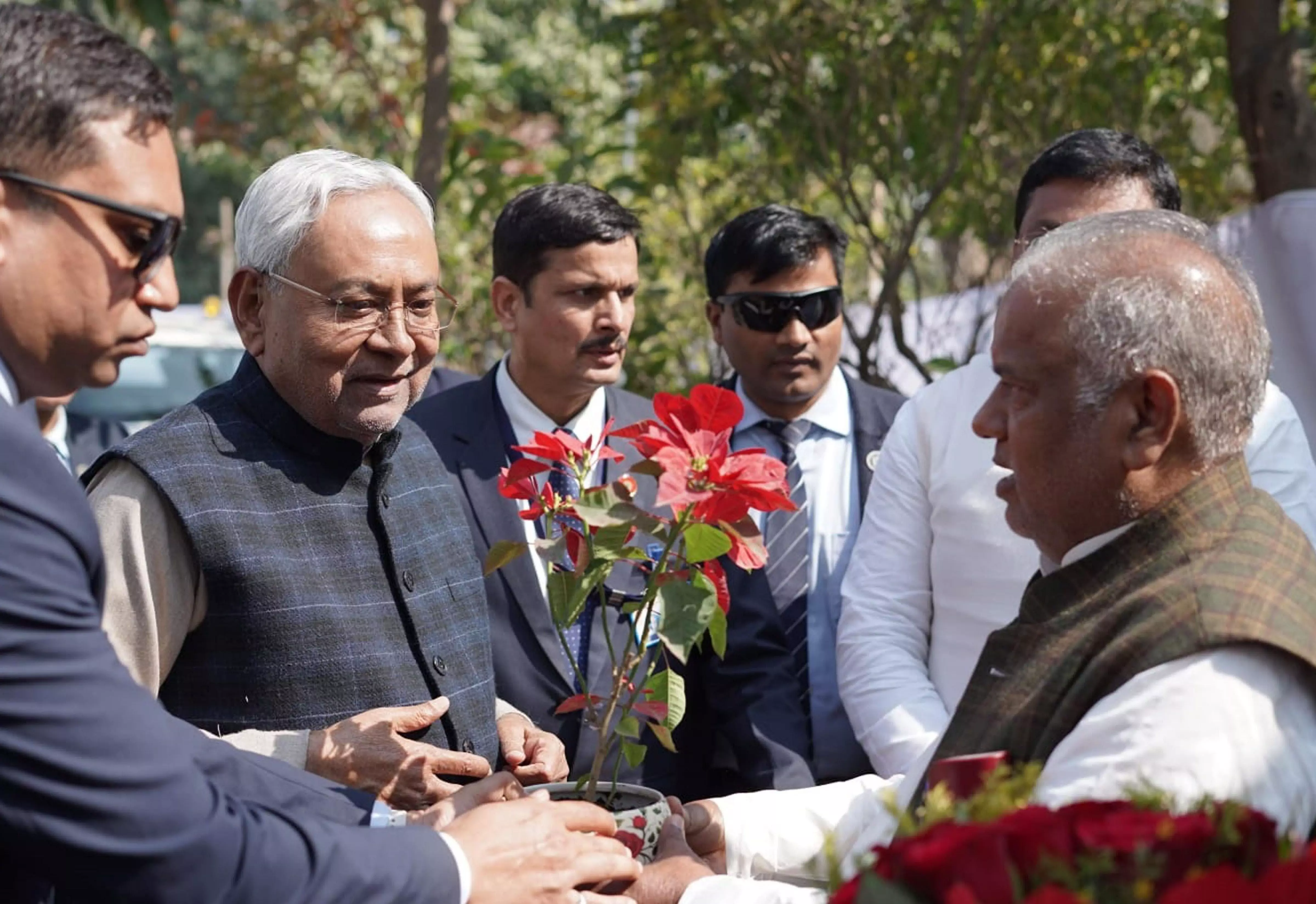 Bihar: Stage set for trust vote of Nitish govt