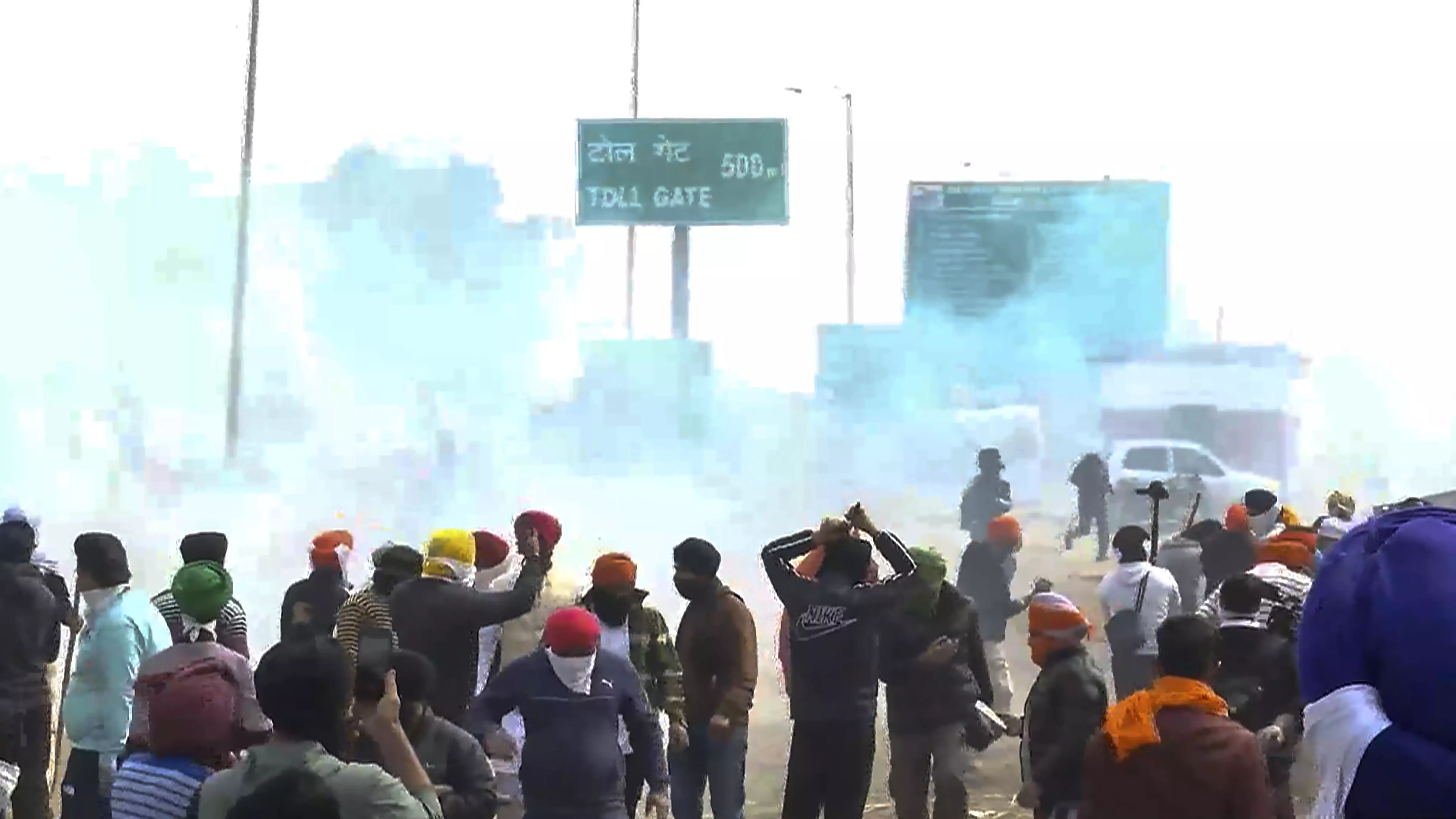 Delhi march: Police fire teargas on farmers at Punjab-Haryana border
