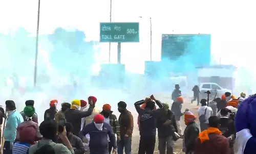 Delhi march: Police fire teargas on farmers at Punjab-Haryana border