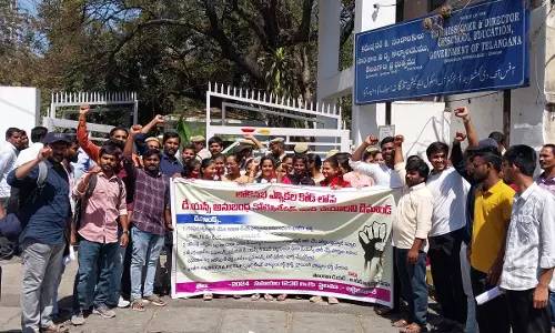 Aspiring Teachers Stage Protest Demanding Immediate DSC Recruitment Notification
