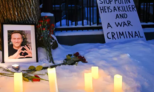 Western officials, Kremlin critics blame Putin for Navalnys death in prison