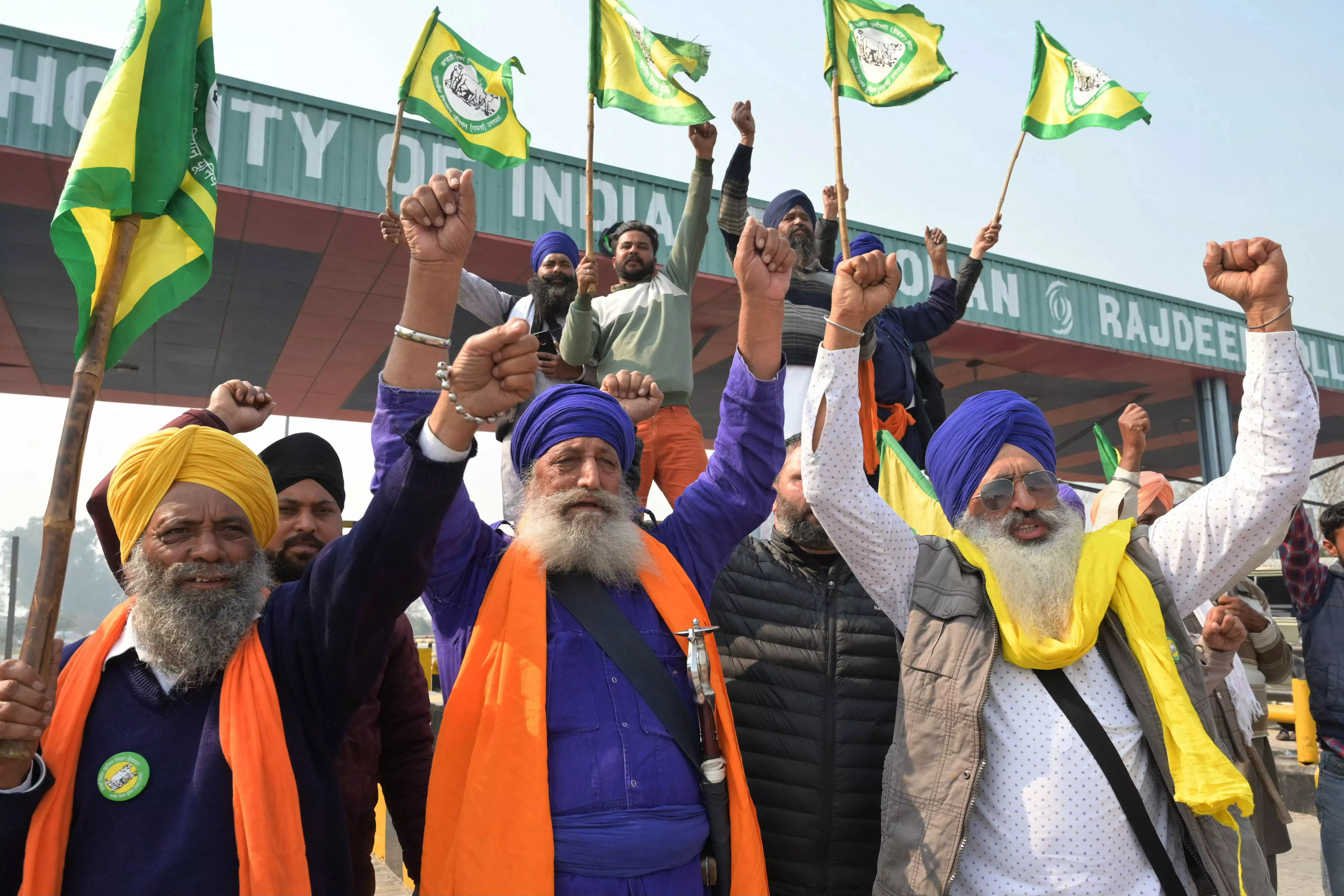 Delhi Chalo march: Centre, farmer leaders to hold 4th round of talks today