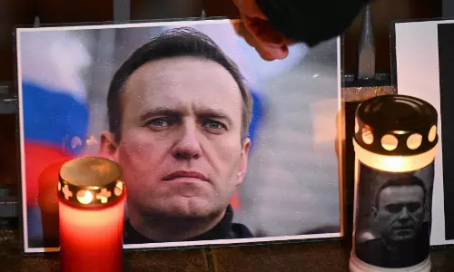 Putin ignores Western criticism over death of Alexei Navalny