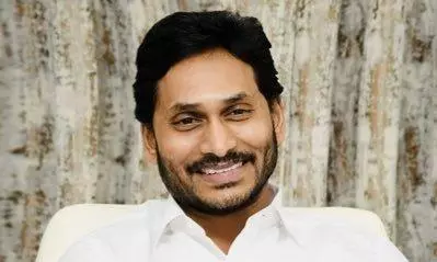 AP police uses mobile command and control centre to keep vigil during Jagan’s yatra AP police uses mobile command and control centre to keep vigil during Jagan’s yatra