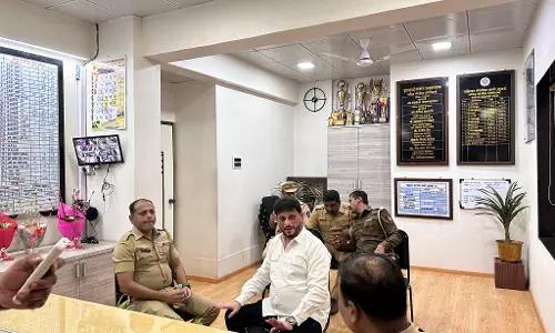 AIMIM Leader Stopped From Visiting Communally Sensitive Area in Mumbai