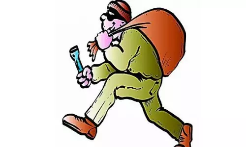 Burglars Flee With Rs 6 Lakhs From a Wedding House