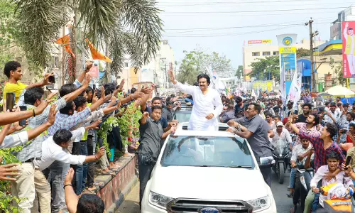 Pawan Confident of 3-Party Alliance Winning Power