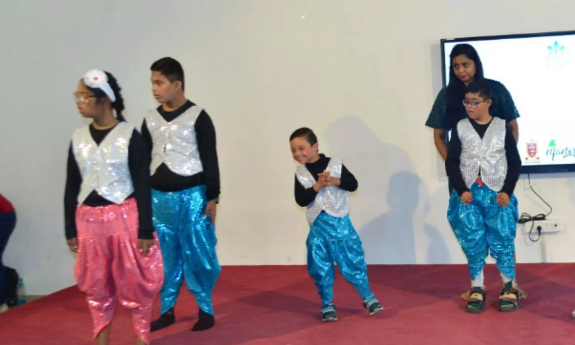 Nanhaagyan Foundation Illuminates Pune with the Resplendent Healing Light Awards 2024 Nanhaagyan Foundation Illuminates Pune with the Resplendent Healing Light Awards 2024